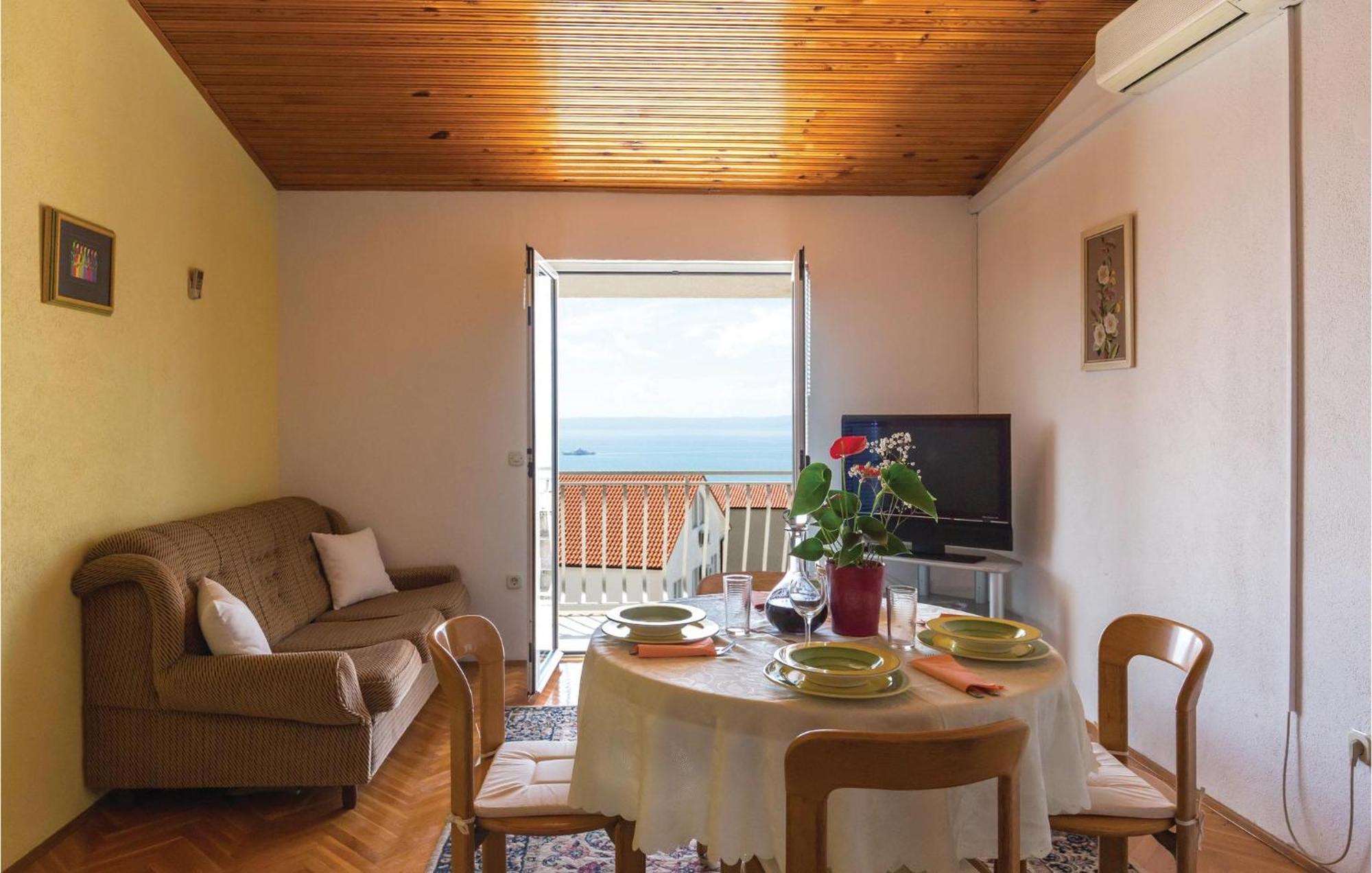 Nice Apartment In Makarska With House Sea View Exterior foto